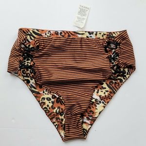 NWT Volcom reversible high waisted bikini bottoms size L